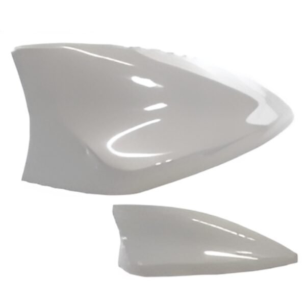 ANTENA DE ADORNO PARA USO AUTOMOTRIZ TIPO TIBURON / PLATA