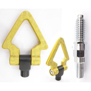 GANCHO DE ARRASTRE TRIANGULAR ALUMIIO TIPO FIBRA CARBON CON TORNILLO COCHE EUROPEO(VW) DORADO