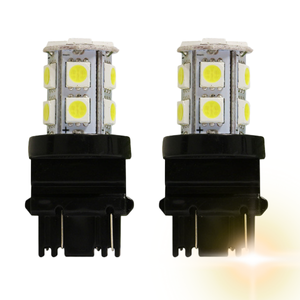 FOCO 3157 DE 13 LEDS AMARILLO CON FLASH (PAR)