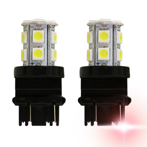 FOCO 3157 DE 13 LEDS ROJO SIN FLASH (PAR)