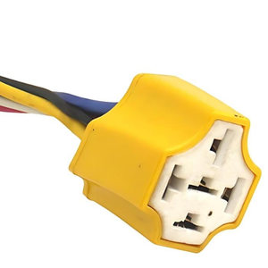 CONECTOR DE CERÁMICA PARA RELEVADOR DE 5 PATAS. (PIEZA)
