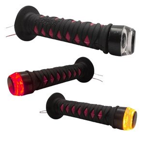 PUÑO PARA MANUBRIO CUBIERTO DE HULE TIPO KATANA ROJA CON LUZ AZUL Y DIRECCIONAL AMBAR (PAR)